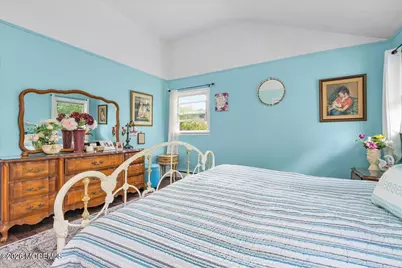 83 Walnut Ave Avenue, Red Bank, NJ 07701 - Photo 16