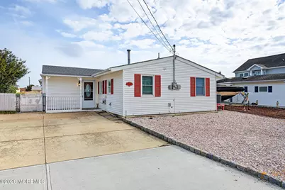 137 E Susquehanna Drive, Little Egg Harbor, NJ 08087 - Photo 1