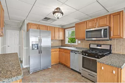 137 E Susquehanna Drive, Little Egg Harbor, NJ 08087 - Photo 16