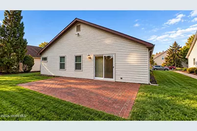 98 Murray Hill Terrace, Marlboro Township, NJ 07746 - Photo 18