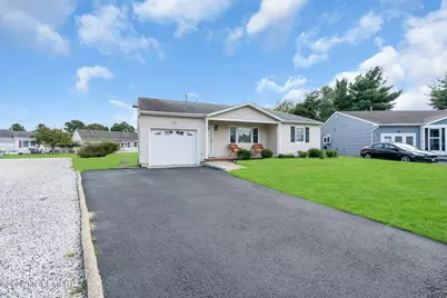 15 Wiltshire Court, Toms River Township, NJ 08757 - Photo 4
