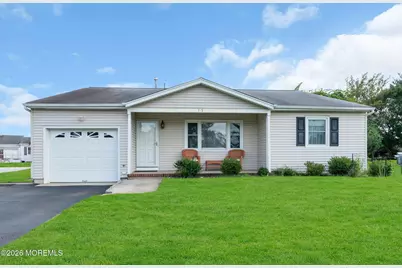 15 Wiltshire Court, Toms River Township, NJ 08757 - Photo 1