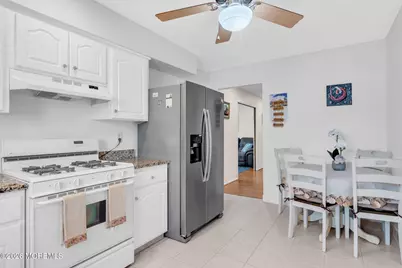15 Wiltshire Court, Toms River Township, NJ 08757 - Photo 18