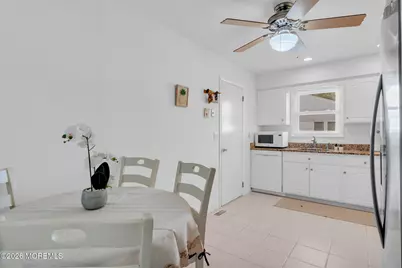 15 Wiltshire Court, Toms River Township, NJ 08757 - Photo 20