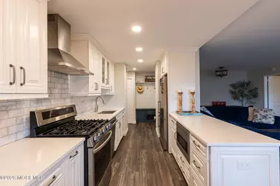 675 Ocean Avenue #3M, Long Branch, NJ 07740 - Photo 14