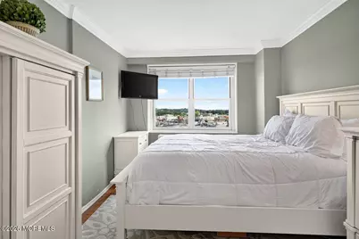 28 Riverside Avenue, Red Bank, NJ 07701 - Photo 24