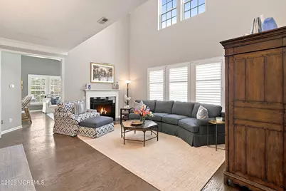 21 W Campania Lane, Farmingdale, NJ 07727 - Photo 4