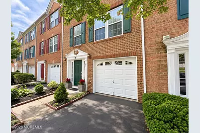 61 Saxton Road, Farmingdale, NJ 07727 - Photo 2