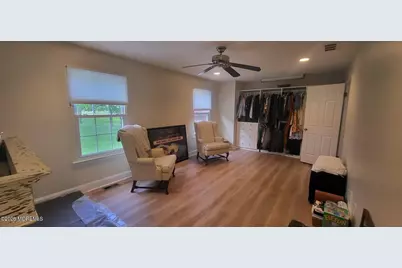 32 Redwood Drive, Eatontown, NJ 07724 - Photo 18