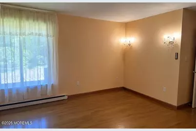 147 Amberly Drive #G, Manalapan Township, NJ 07726 - Photo 10