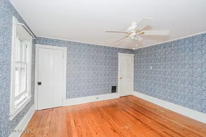 20 N Main Street, Marlboro Township, NJ 07746 - Photo 14