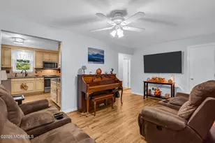 501 Lilac St, Lakehurst, NJ 08733 - Photo 6
