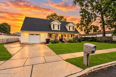 501 Lilac Street, Lakehurst, NJ 08733 - Photo 2