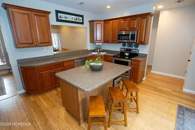 40 Weldon Road, Matawan, NJ 07747 - Photo 2