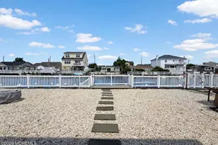 15 Beverly Ln, Manahawkin, NJ 08050 - Photo 12