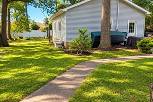 135 Friendship Rd, Howell Township, NJ 07731 - Photo 6