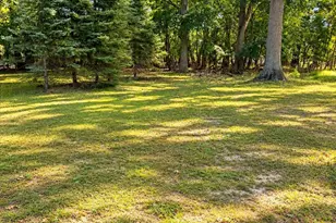 135 Friendship Rd, Howell Township, NJ 07731 - Photo 12