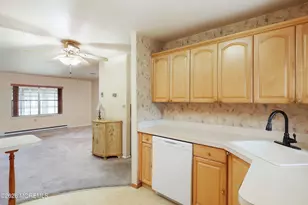 62C Buckingham Dr, Lakewood, NJ 08701 - Photo 14