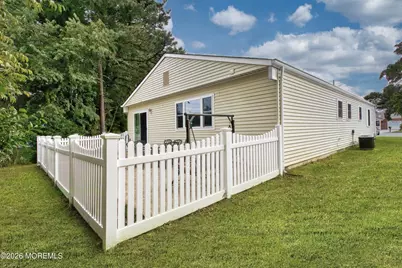 18 Maison Way, Toms River Township, NJ 08757 - Photo 2