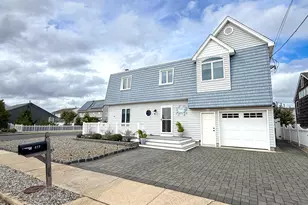 417 Coral Gables Dr, Lavallette, NJ 08735 - Photo 2