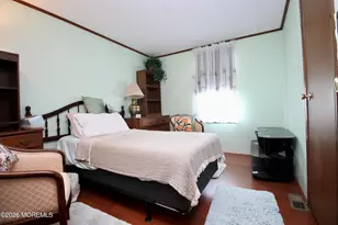 534 James St, Freehold, NJ 07728 - Photo 18