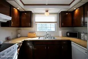 534 James St, Freehold, NJ 07728 - Photo 14