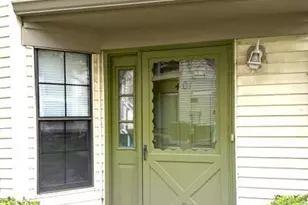 401 Sunshine Ct, Sayreville, NJ 08859 - Photo 1