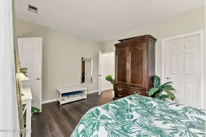 556 Saint Andrews Place, Manalapan Township, NJ 07726 - Photo 22