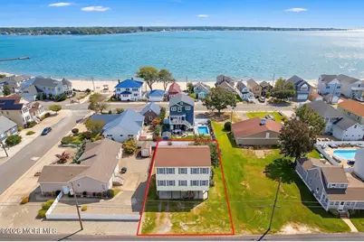 317 E Lakewood Avenue, Ocean Gate, NJ 08740 - Photo 4