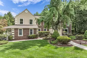 4 Wingate Terrace, Holmdel, NJ 07733 - Photo 2