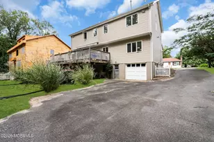 496 Elizabeth St, Oakhurst, NJ 07755 - Photo 32