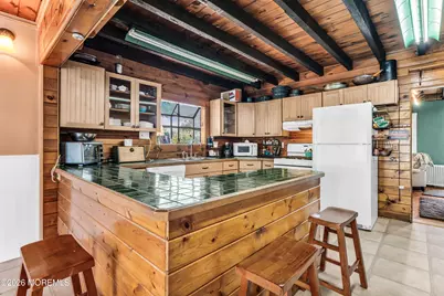 836 Beach Avenue, Beachwood, NJ 08722 - Photo 14
