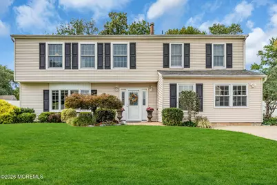26 Rothbard Road, Hazlet Township, NJ 07730 - Photo 2