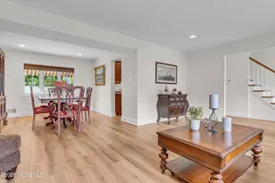 26 Rothbard Rd, Hazlet Township, NJ 07730 - Photo 10