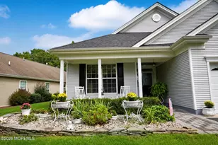97 Stamford Dr, Jackson, NJ 08527 - Photo 2
