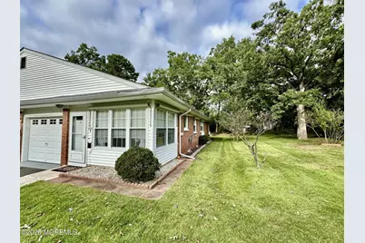 133 B Azalea Drive, Whiting, NJ 08759 - Photo 2