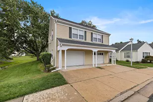 420A Newport Way, Monroe Township, NJ 08831 - Photo 1
