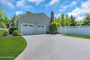 17 Acorn Dr, Middletown, NJ 07748 - Photo 48