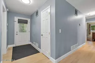 345 S South Stump Tavern Road S, Jackson, NJ 08527 - Photo 2
