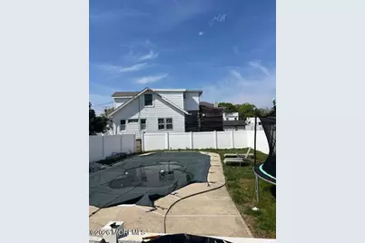 319 Roosevelt Avenue, Oakhurst, NJ 07755 - Photo 2