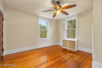 27 E Garfield Avenue, Atlantic Highlands, NJ 07716 - Photo 28