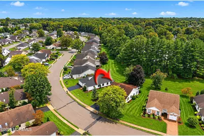 85 Caldwell Terrace, Marlboro Township, NJ 07746 - Photo 2