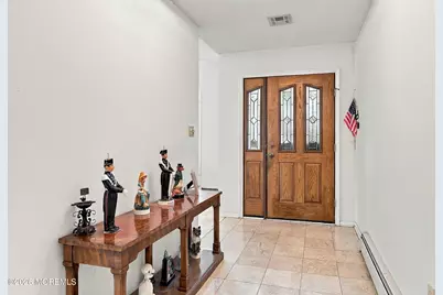 85 Caldwell Terrace, Marlboro Township, NJ 07746 - Photo 8