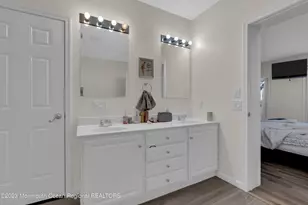 374 5 W Park Ave, Oakhurst, NJ 07755 - Photo 12