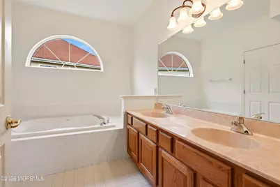 33 Valley Stream Place, Barnegat, NJ 08005 - Photo 18