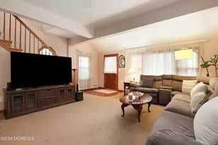 10 Broadway, Belford, NJ 07718 - Photo 6