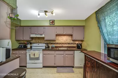 1401 Newark Avenue, Whiting, NJ 08759 - Photo 12