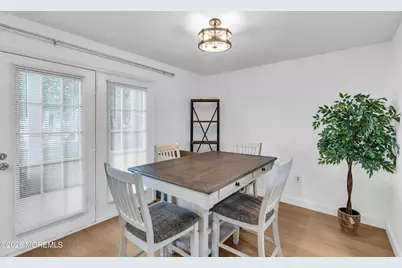 127 Evergreen Court, Freehold, NJ 07728 - Photo 12