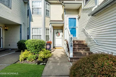 127 Evergreen Court, Freehold, NJ 07728 - Photo 2