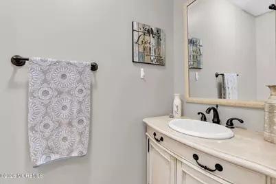 20 Oxford Lane, Middletown, NJ 07748 - Photo 4